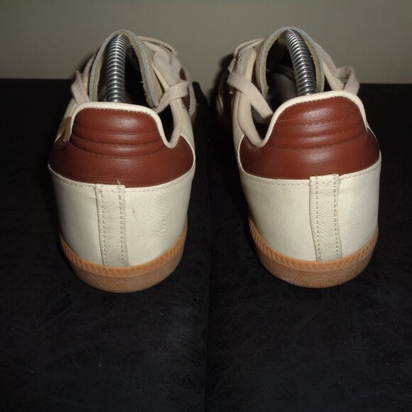 Adidas Sambas Originals OG Shoes in Cream / Preloved Brown - ID1447 Men's 9.5 - Picture 11 of 16